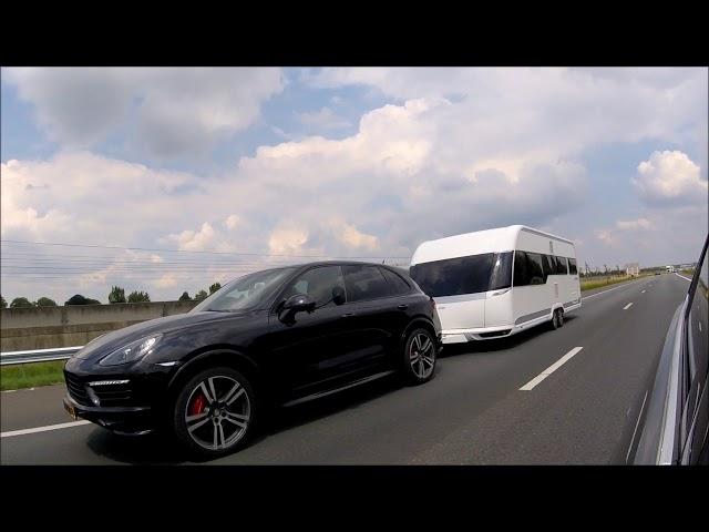 Porsche Cayenne GTS  Hobby Premium 650 UFf Caravan Wohnwagen Caravane RV Trailer @vipcaravanning1919