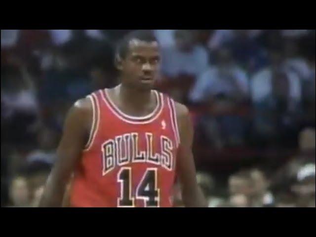 Craig Hodges Bulls 20 pts vs Nuggets (1990)