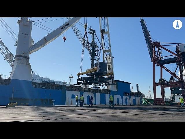 Port Gdański Eksploatacja received new cranes