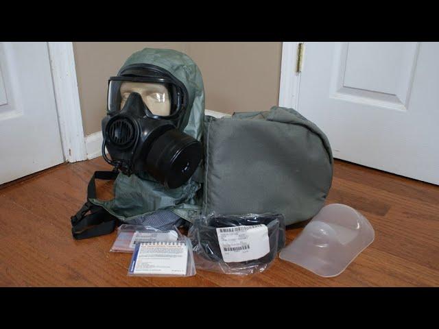 (OLD VIDEO) U.S. Avon M53 Protective Mask (Unboxing)