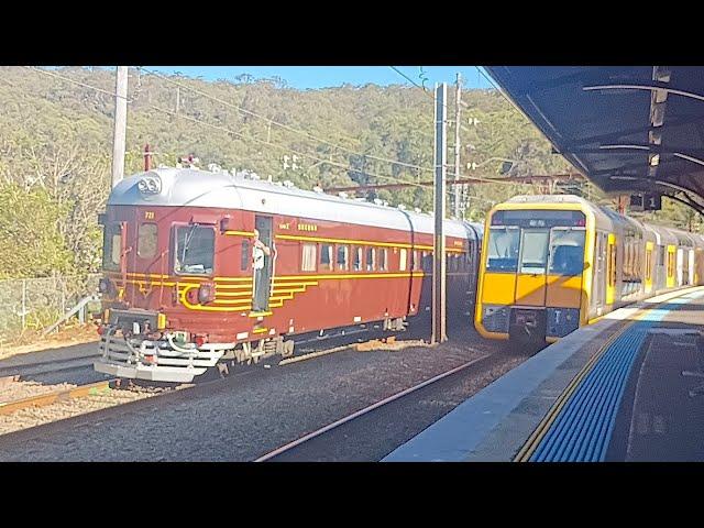 T1 & T5 Passing By Wondabyne & Hawkesbury River