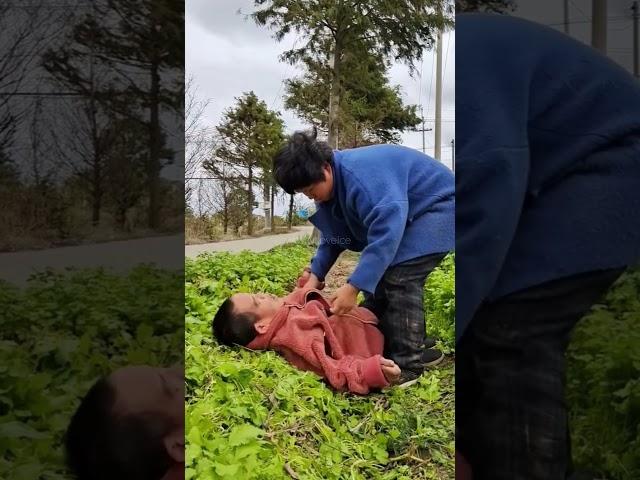 The Crazy Father And His Two Disabled Children Are So Pitiful