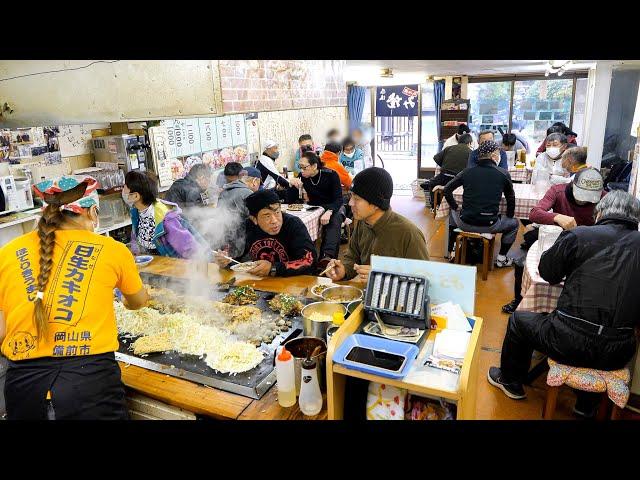 Hard Working Super Woman! Quick Orders at the Busy Okonomiyaki Restaurant in a Fisherman's Town!