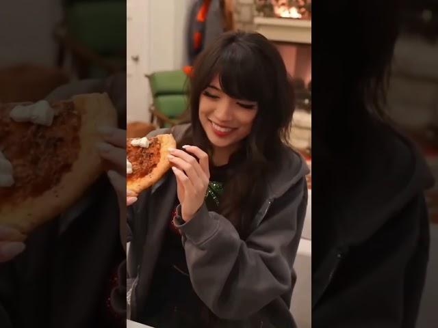Emiru testing Cyr's Pizza crust  #twitch #emiru #pizzafriday