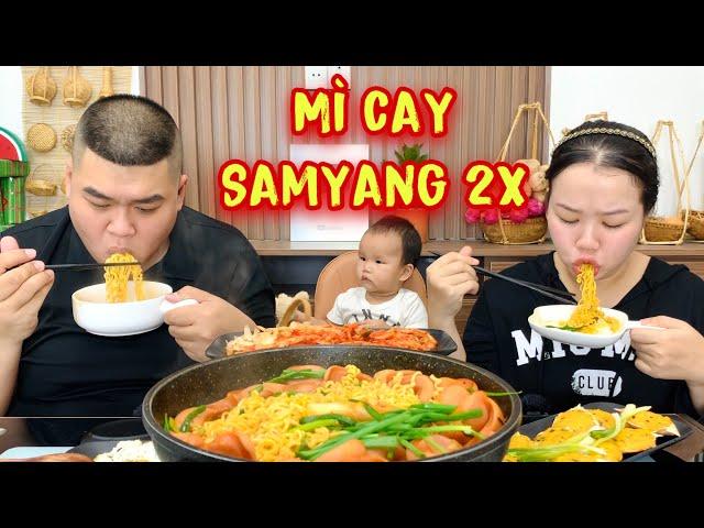 Gia Đình Mập Hì Hục Ăn NỒI MÌ CAY SAMYANG 2X XÚC XÍCH KIM CHI Cay Xịt Khói Ngon Xuất Sắc | Tập 664