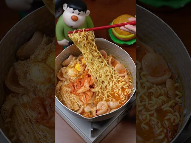 would you eat this? #food #ramen #asmr