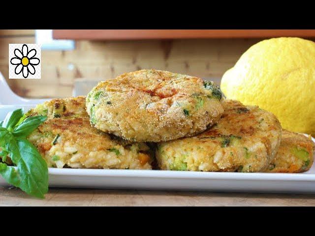 MEGA BURGER di  RISO E VERDURE ricetta burger vegetali di riso SENZA FORNO