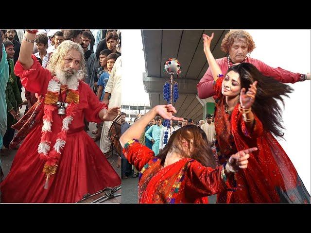 DATA DARBAR URS 2022 / Devotees Traditional Dances 'Dhamaal' in  Urs Celebration in Lahore