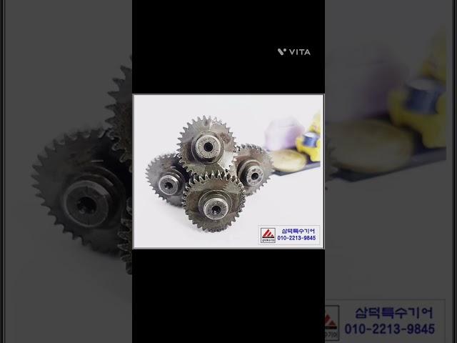#CNC선반가공#캠기어가공#문래동삼덕특수기어    캠기어는 엔진 내부에서 캠샤프트와 크랭크샤프트를 연결해주는 기어입니다.