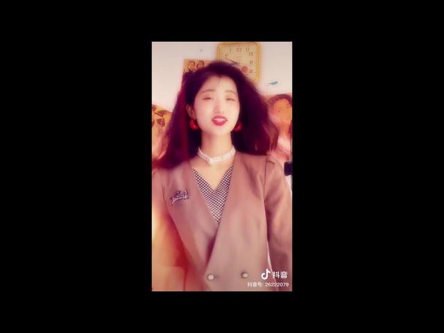 #18 - Pretty Chinese Girl _梦依 Dress Up Like a Chinese 80s Idol [China Tiktok Douyin Compilation]