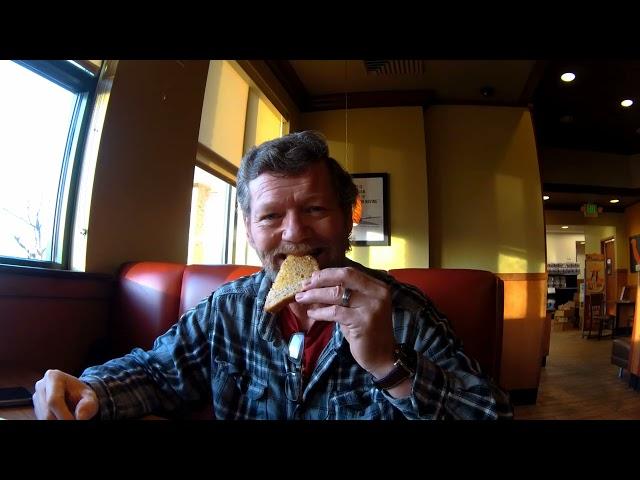 dentures vs food/Chicken fried steak and eggs