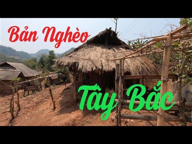 Vào Bản Nghèo Phát Quà Từ Thiện  Poòng Văn Quỳnh