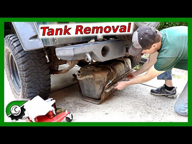 Fuel Line Leak! Jeep Wrangler YJ Fuel Tank Removal