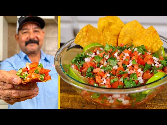 PICO DE GALLO | The BEST Bowl of Salsa You Will Eat All Year Long (Authentic Mexican Recipe)