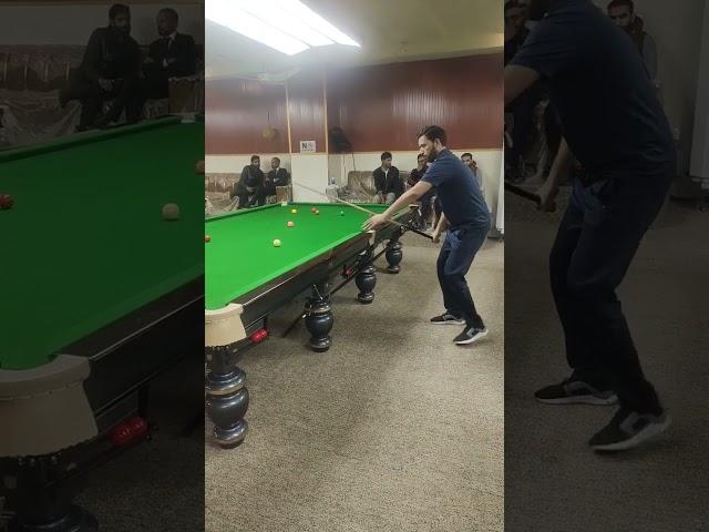Muhammad Asif test the table #ronnie147 #snooker