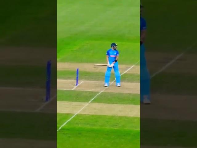 KING  KOHLI Batting style #viratkohli #cricket #viral #youtubeshorts #video #cricketer #ipl #rcb