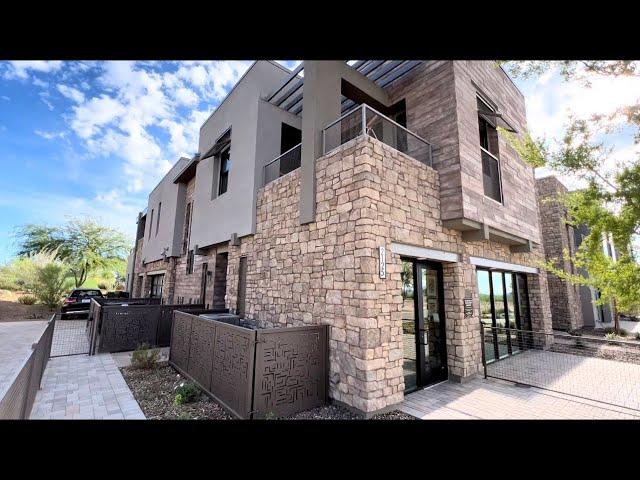 Incredible Scottsdale, Arizona Luxury Townhome!