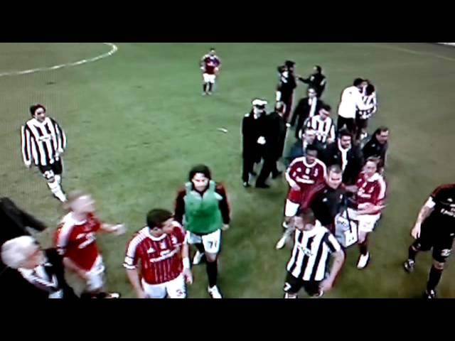 Milan-Juve 1-1 Rissa Incandescente Ambrosini vs Chiellini [Fischio Finale] 25-02-2012