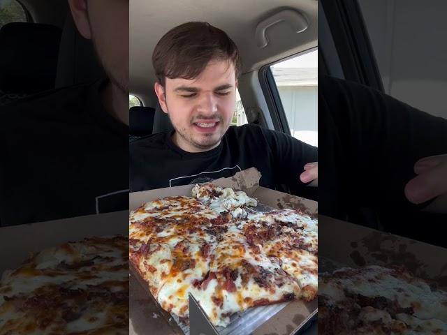 HAVE YOU TRIED THE TIKTOK VIRAL PIZZA? SHOUT OUT TO @lukefoods