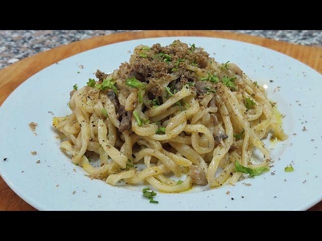 Umbrichelli orvietani(fatti a mano) alla boscaiola