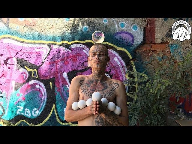 Tricks of the Month by Christofer Silva "Chrizes3" from Brasil | Juggling balls