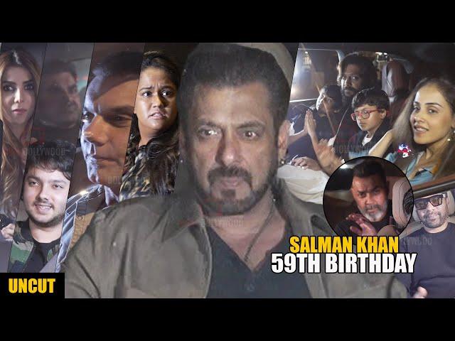 UNCUT - Salman Khan 59th Grand Birthday Celebration | Celebrities and Family arrives for the Party