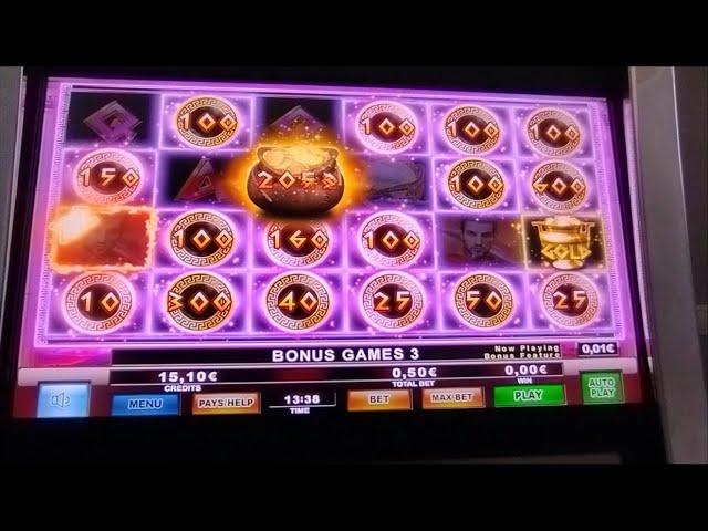 Play Slots/ 5 GAMES 