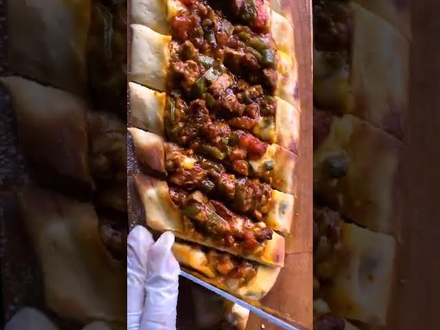 Kuşbaşı Pide #tastyfood #tasty #yemektarifleri #shorts #pide #meat #beef #turkishpide