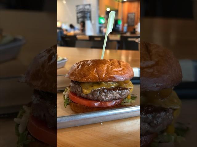 Hopdoddy Burger Bar.. Cool Burgers, Cool Spot. #foodshorts #foodie