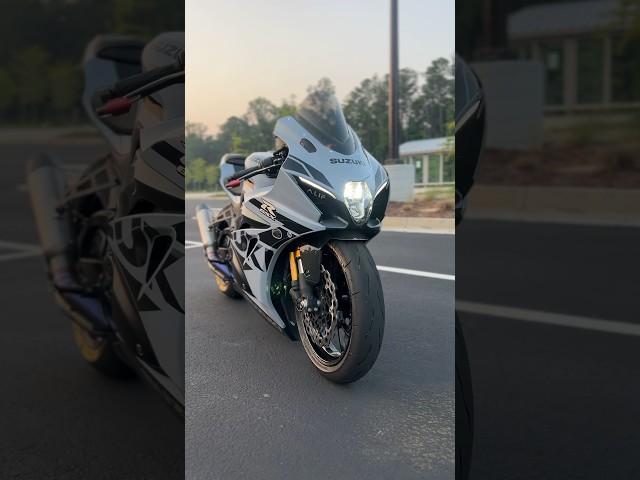 So Relaxing  | 2022 Suzuki GSX-R1000R idle with full Titanium exhaust | Arata Delta 1