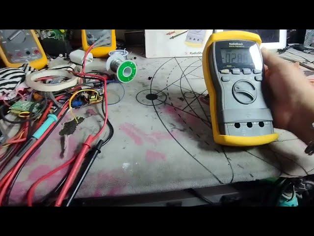 RADIOSHACK MULTIMETER