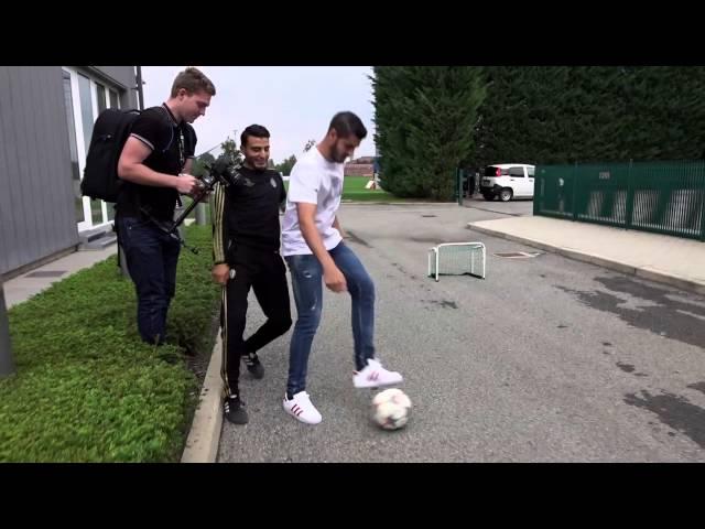 Juventus Street Football Challenge: Morata vs Touzani