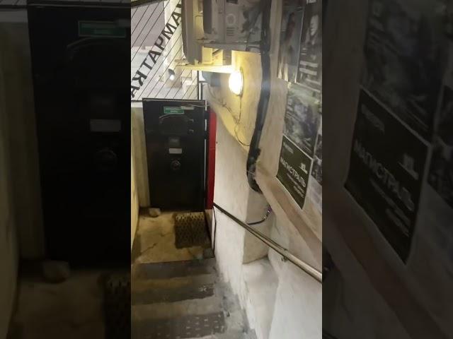 Кочегарка Виктора Цоя каждый день полна людьми. Камчатка. Туристический Петербург.