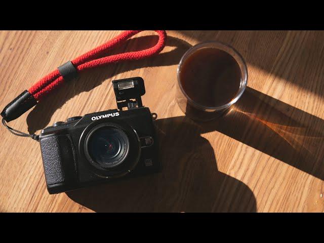 I bought a 13 year old Mirrorless Camera for $100... and I loved it! The Olympus EPL-2