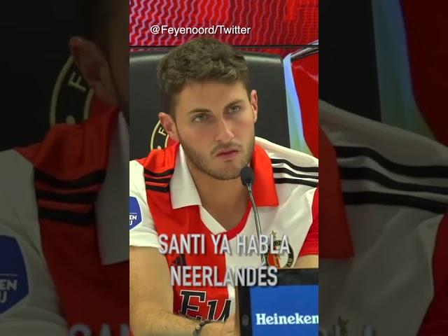 Santiago Giménez YA HABLA NEERLANDÉS | #shorts