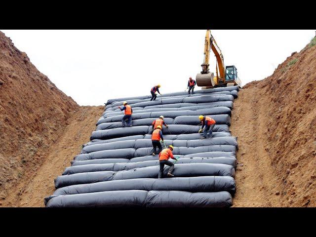 100 Most Satisfying Videos of Workers Doing Their Job Perfectly!