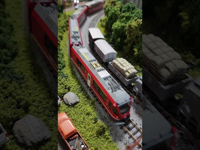 Kato Bernina Express