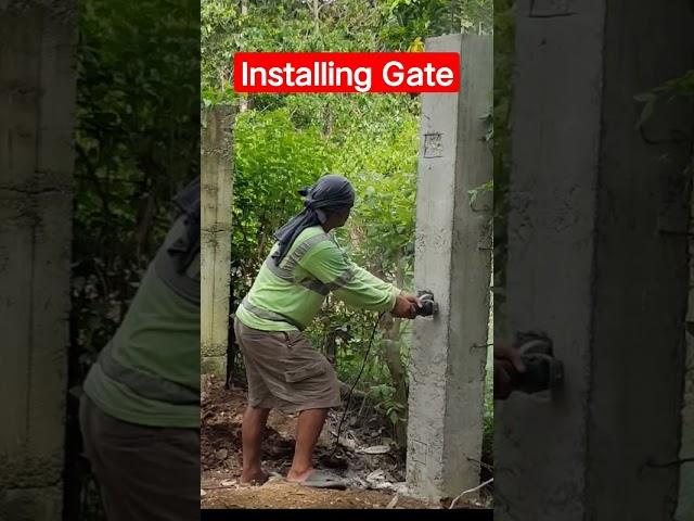 DIY installation of Gate #welding #gate #fabrication #installation #painting #epoxy #primer