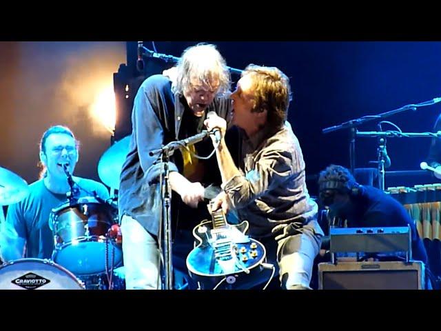 Neil Young & Paul McCartney-A Day In The Life(New Sound)Live From Hyde Park 27th June 2009