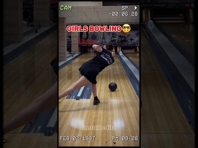 Girls bowling Vs Boys bowling️ #shorts #trollface #edit