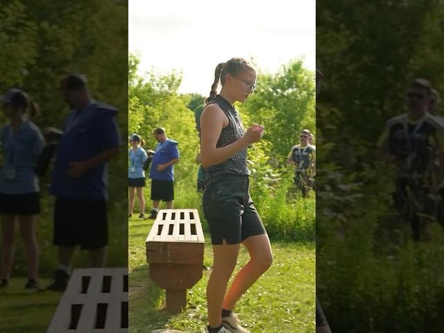 Silva pures the hyzer line and hits bullseye  #discgolf