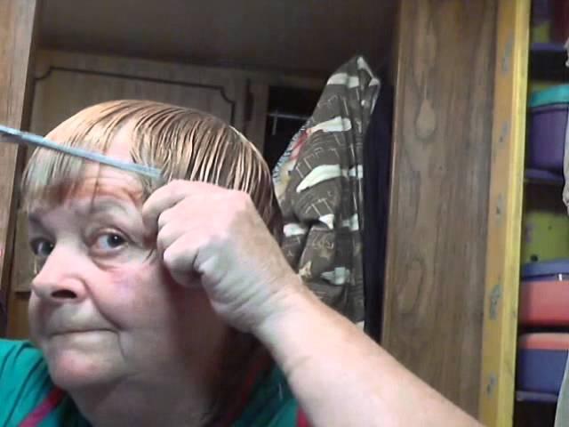 DIY: Hair Cut