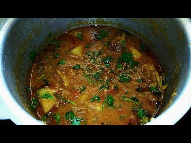 மட்டன் குழம்பு சுவையாக செய்வது எப்படி/Mutton Kulambu in tamil/ Sanjai amma samayal