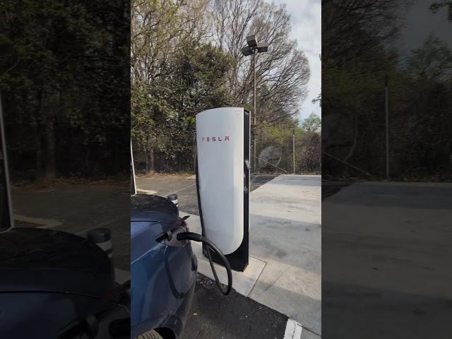 Never Seen This Warning On Any Tesla Supercharger #shorts #tesla #evcharging #teslasupercharger #EV