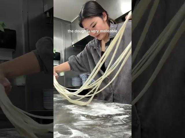 learning how to make hand pulled noodles #lanzhou #noodles #handpullednoodles #cooking