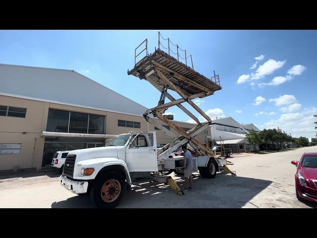 Tesco Scissor Lift Maintenance Truck For Sale in a Houston TX - Omega Aviation