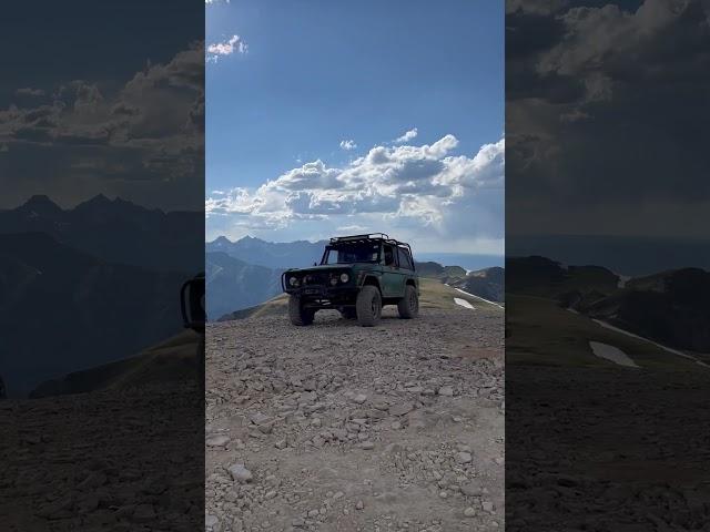 Great Early Bronco parking spot! #bronco #offroading #broncolife #fordbronco #bronco4x4 #broncoride