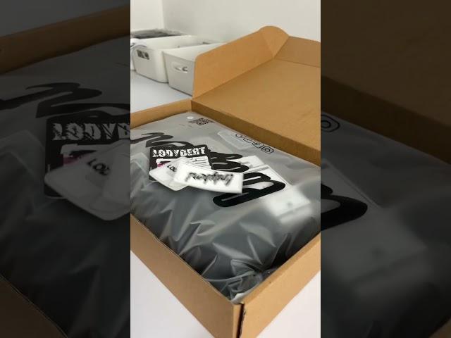 ASMR PACKAGING HOODIE | LODYBERT