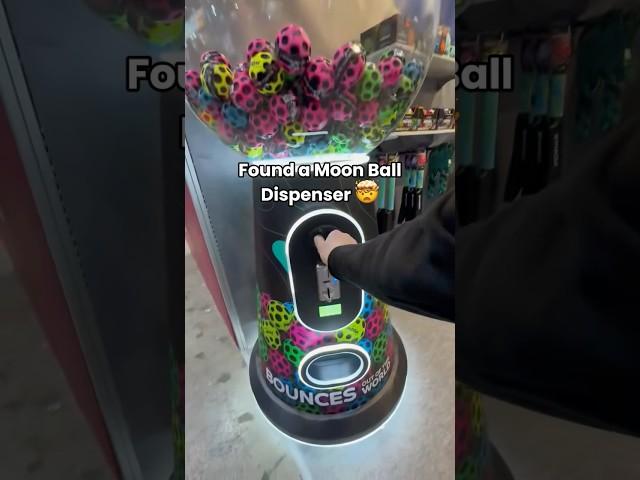Petition to put these on every street corner #moonball #bouncyball #dispenser #funtoys #mindblown