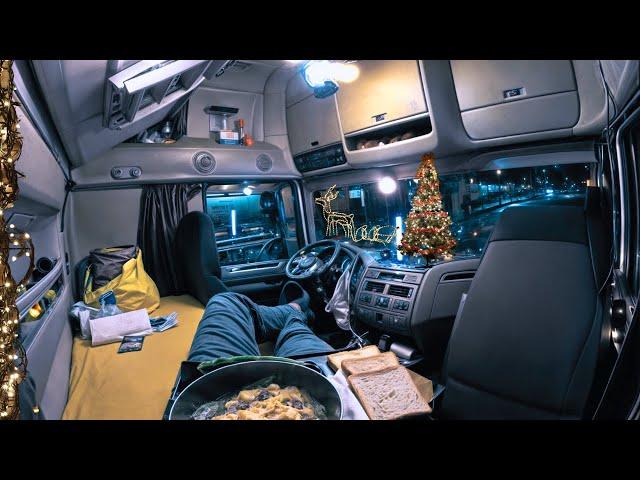 NEW YEAR CAMP IN THE TRUCK